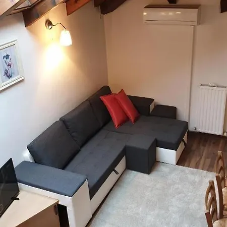 Apartmaji Potepuh Apartamento Bovec